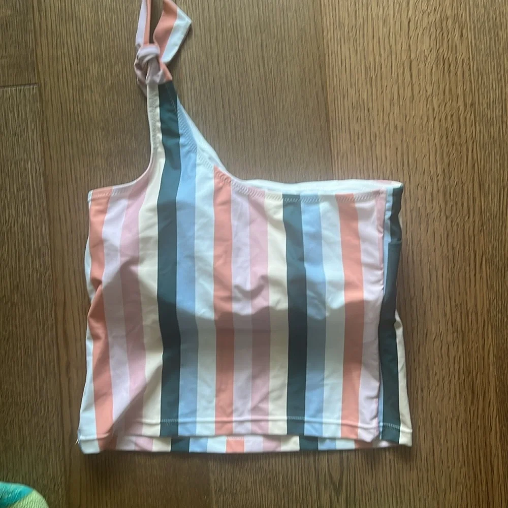 Striped One-Shoulder Swim Top - Picture 3 of 4